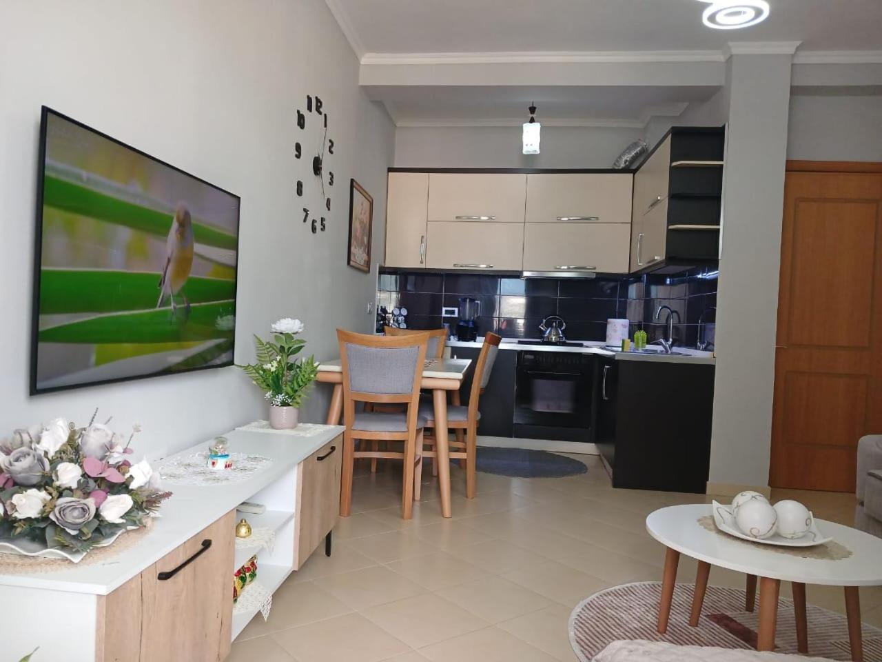Muska Comfy Apartment Berat Eksteriør bilde